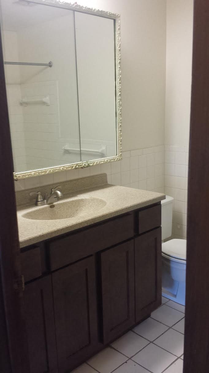 Edina Manor Apartments Image 32
